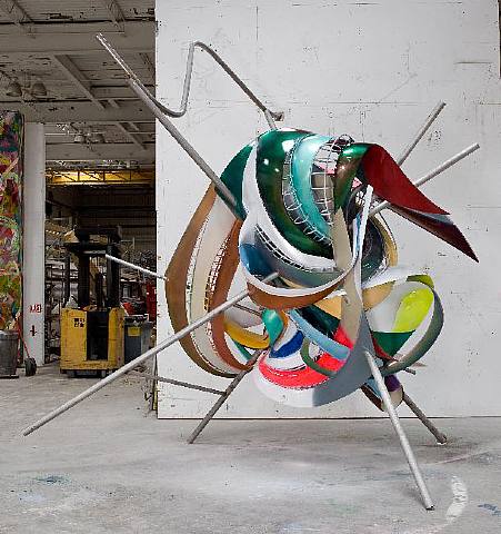 artwork_images_587_522229_frank-stella