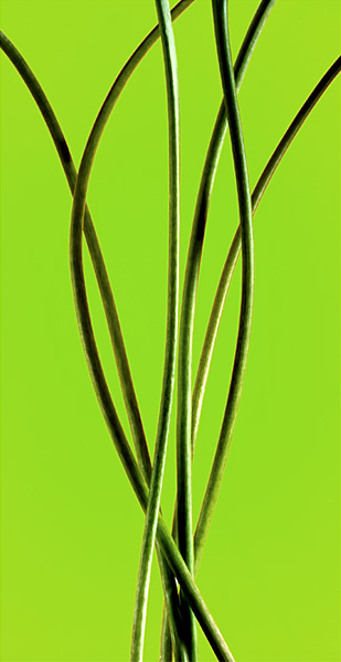 b93