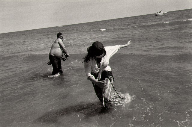 koudelka_wading