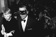 Harry Benson8