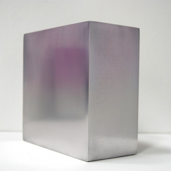 ando_reflectioncube_faint_lavendar_5x5x2.5_sm