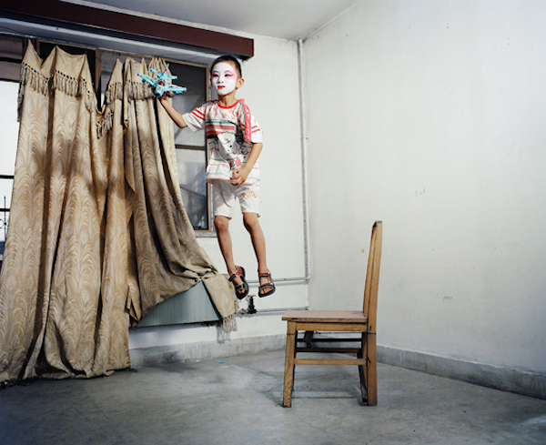 Saana Wang, boy in air, Hujialou45