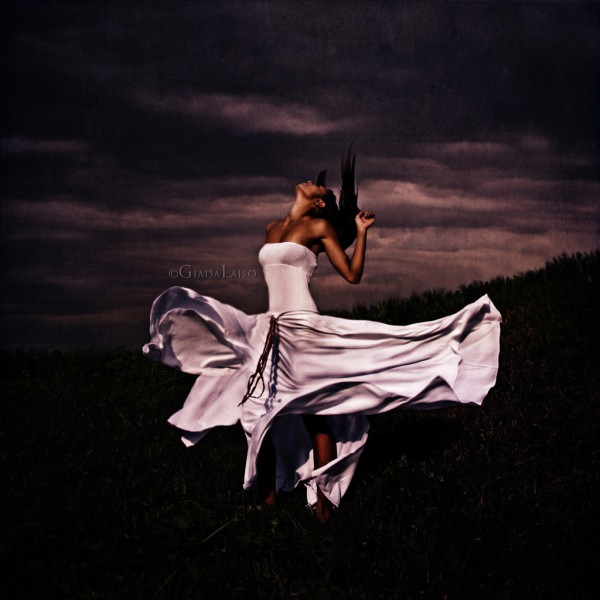 G.Laiso_How distant your heart,how close your soul